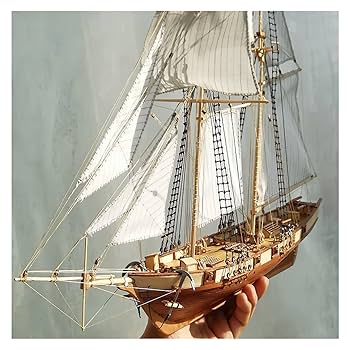 洋船モチーフ／歴史を記録したバティック 洋船モチーフ／歴史を記録したバティック - メルカリ